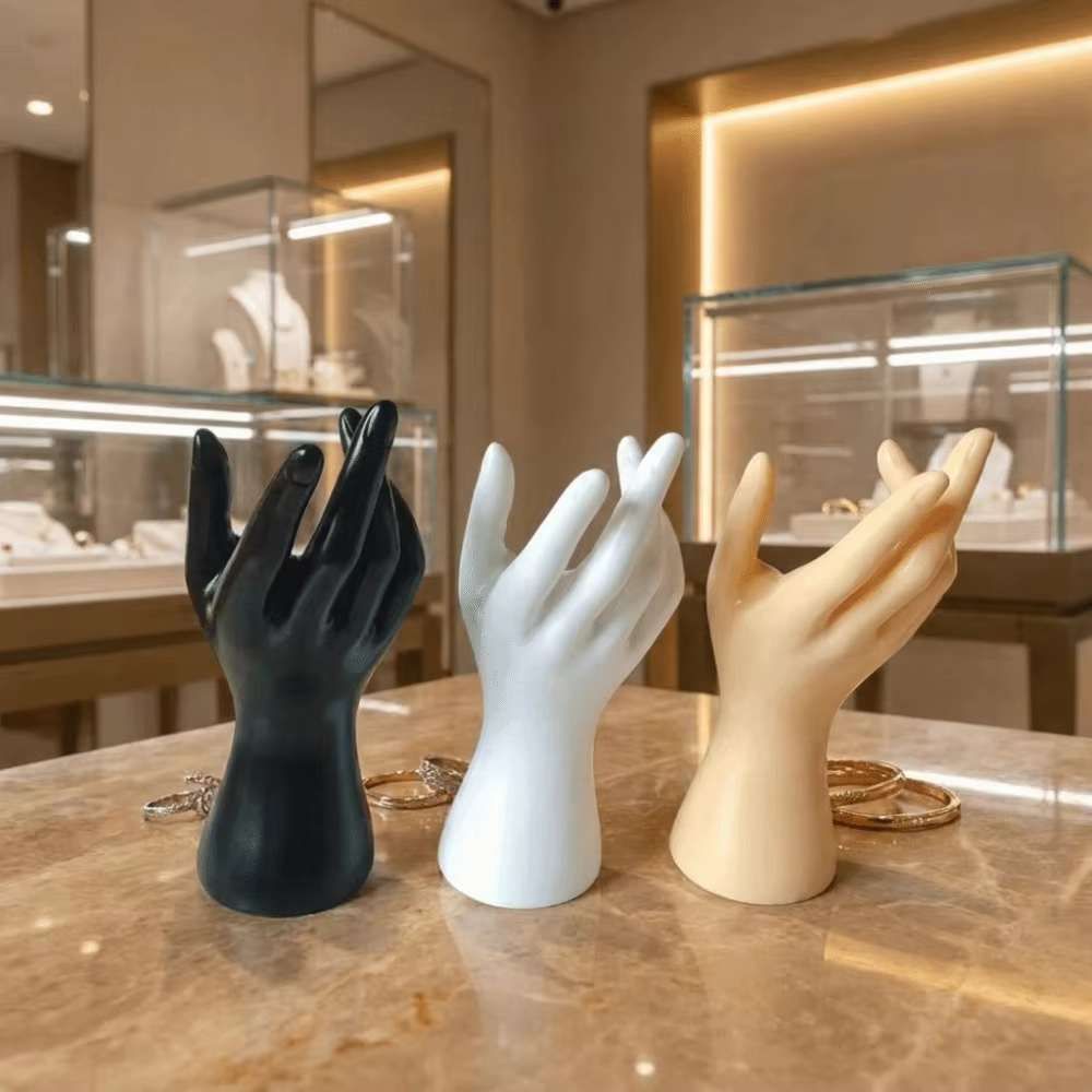Mannequin de présentation de bijoux réaliste 22 cm – Support robuste pour bracelets, organisateur élégant et durable pour bagues, idéal pour la photographie de bijoux