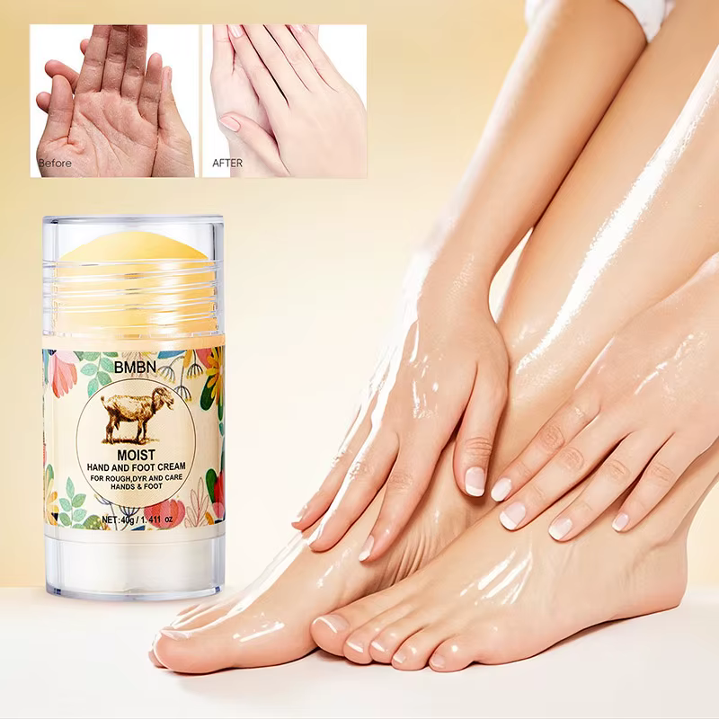 Crème réparatrice puissante pour les mains et les pieds