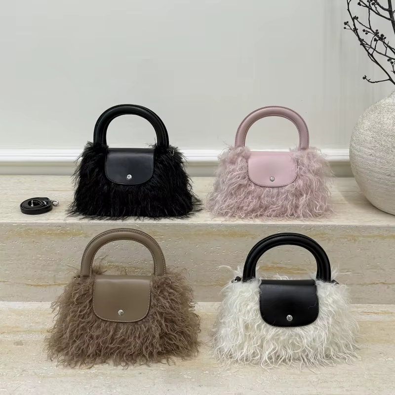 Sac à main en peluche douce pour femmes, pochette de styliste en fausse fourrure moelleuse, petit fourre-tout de luxe, sacs à bandoulière polyvalents
