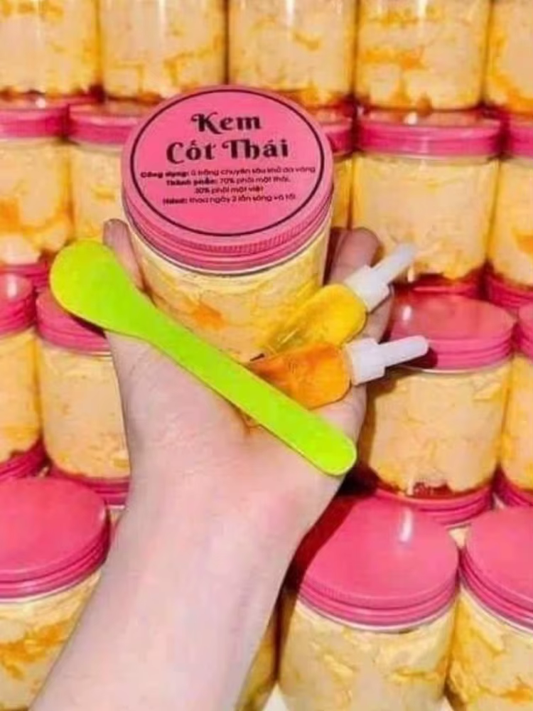 Saussurea Costus Crème pour le corps à base de plantes thaïlandaises 200g - Formule de luxe Elixir en or 24 carats déjeunissant ​