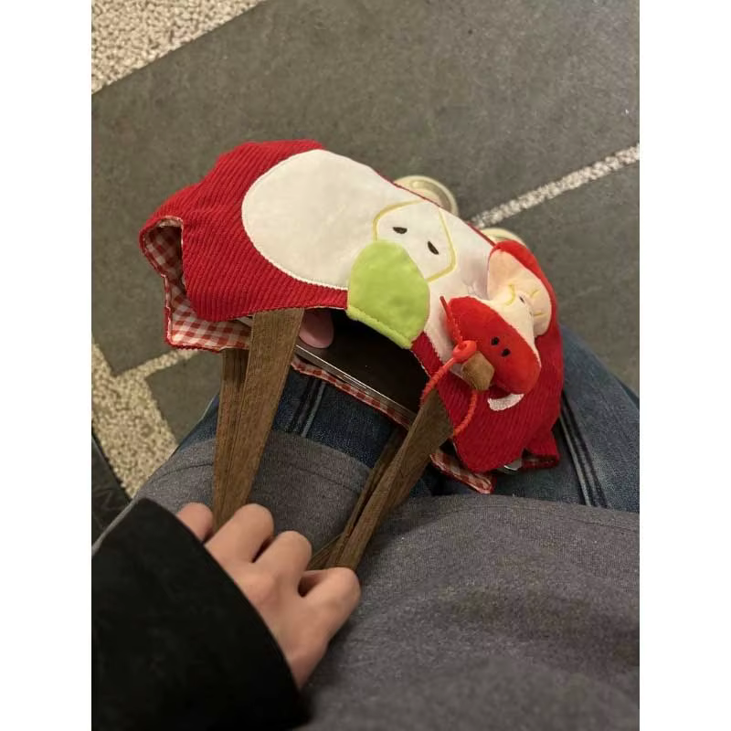 Sac à main pomme rouge créatif et mignon en velours côtelé, sac à bandoulière élégant en toile pour les sorties avec pendentif pomme, sac à bandoulière décontracté et polyvalent