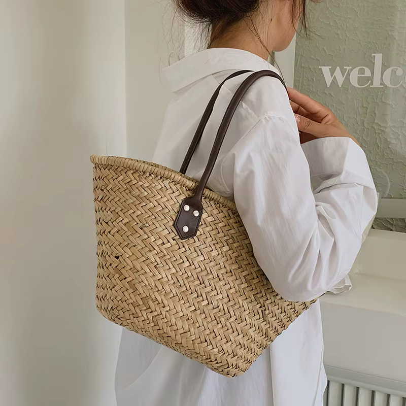 Sac à bandoulière fait à la main pour femmes, sacs à main de grande capacité, sac de plage en paille bohème d'été, panier de shopping, fourre-tout tissé