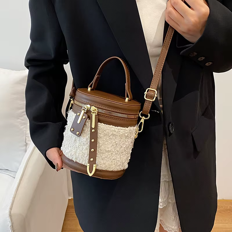 Nouveau Mini petit sac femmes concepteur agneau laine sac à main marque de luxe épaule fourre-tout dame mode seau sac à bandoulière fermeture éclair sac à main