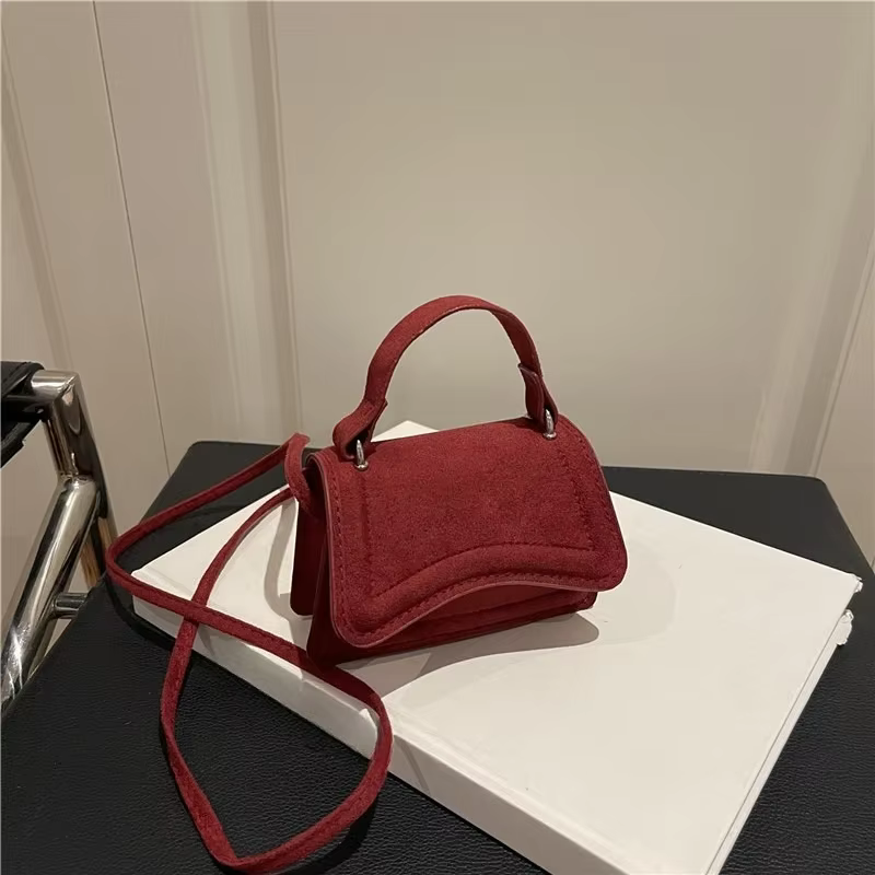 Mode Mini sac à bandoulière pour femmes de haute qualité sac à bandoulière pour femmes couleur unie Simple sac à main décontracté automne hiver nouveau