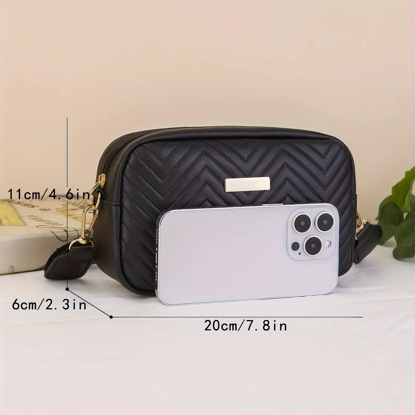 Mini portefeuille à bandoulière matelassé à la mode minimaliste, sac à bandoulière tendance en PU, sac à main décontracté pour femmes et portefeuille pour téléphone portable