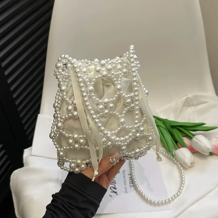 Sac à main chic pour femme avec perles, sac bandoulière, style frais et élégant, nouvelle collection printemps-été, pochette tendance