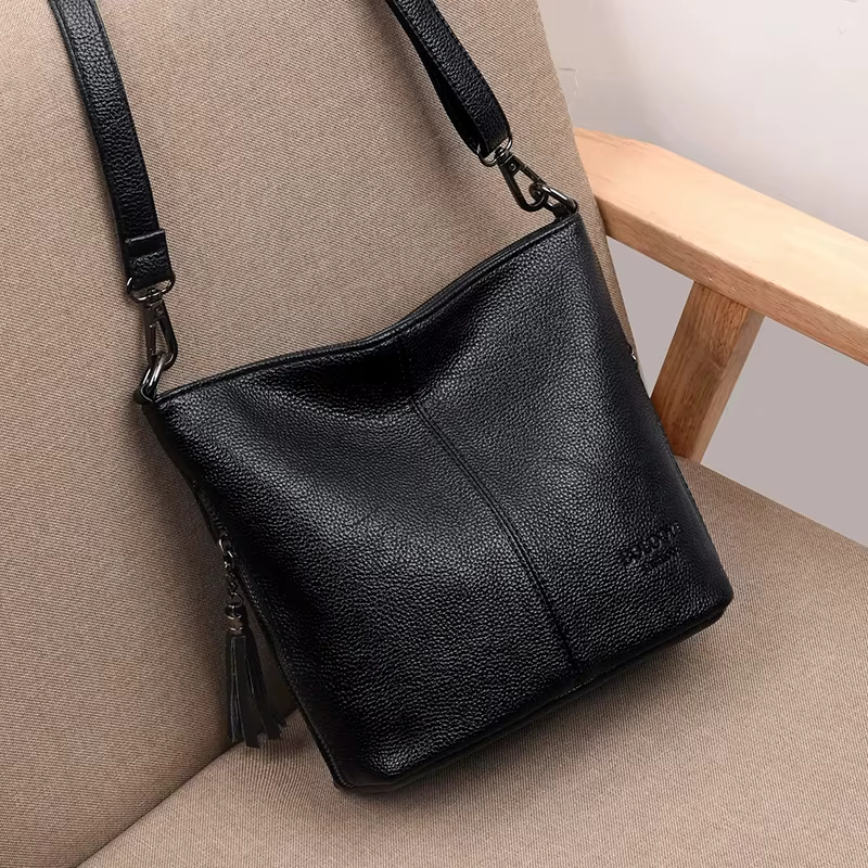 Sacs à bandoulière en cuir souple pour femmes, nouveaux sacs à main de luxe décontractés, sac à bandoulière de styliste, fourre-tout, 2023