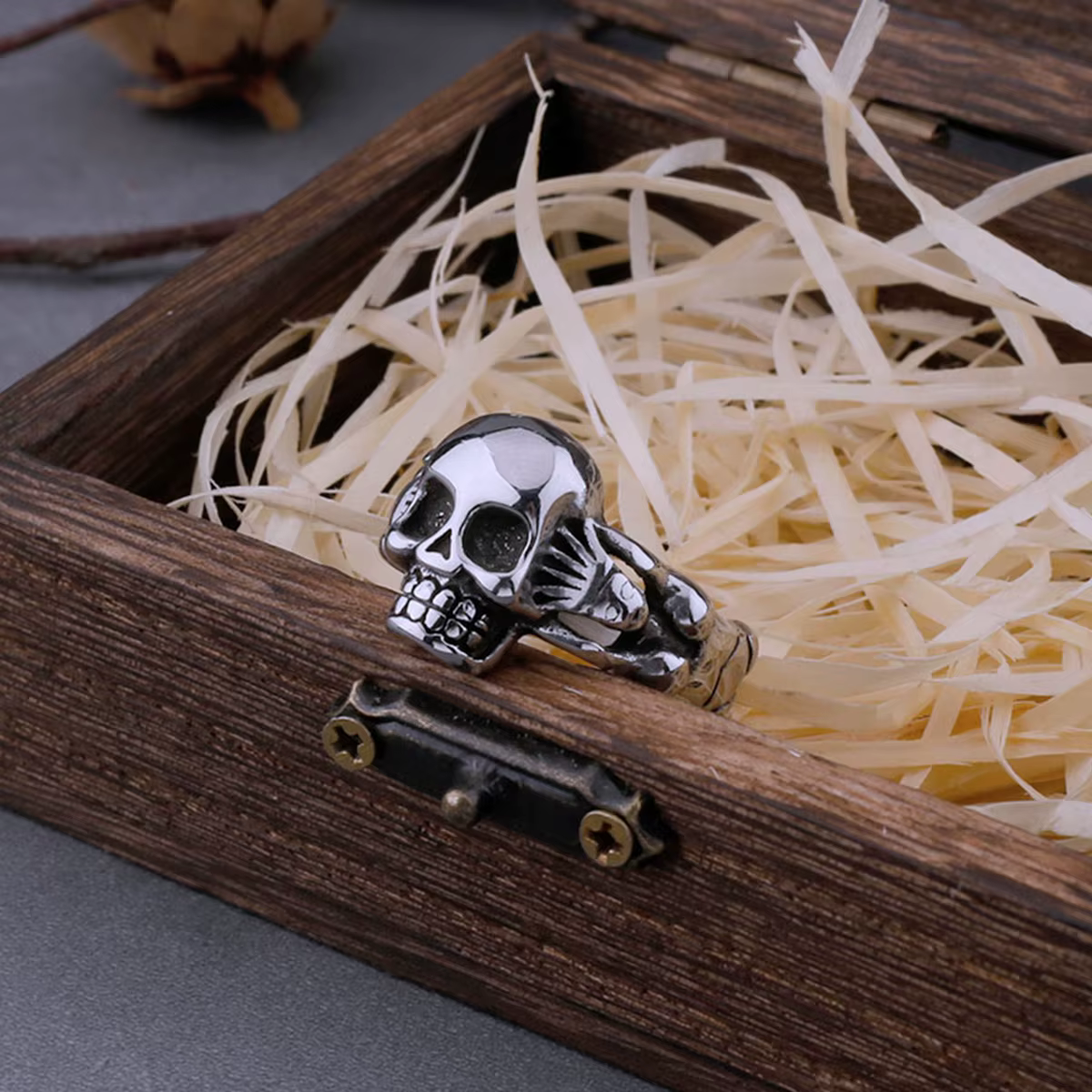 Bague gothique avec tête de mort pour hommes, rétro Rock Index, Hip Hop, Biker Street, bijoux simples, boîte en bois, cadeau