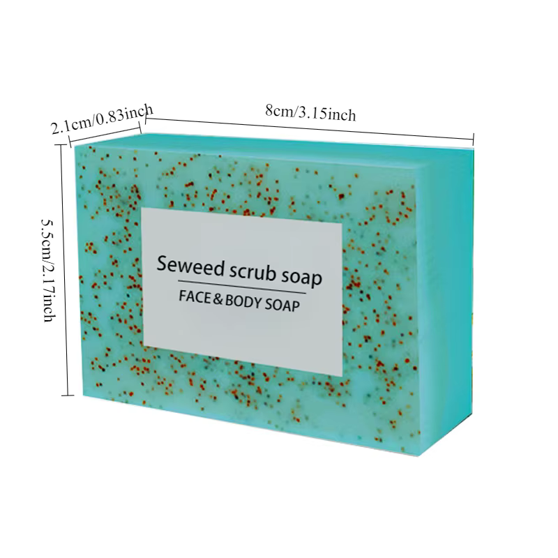 Le savon exfoliant aux algues est riche en vitamine E. Il contient de l'huile d'olive