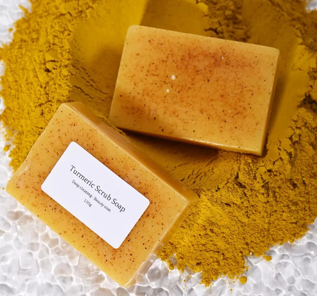 Savon de gommage kojique au curcuma naturel