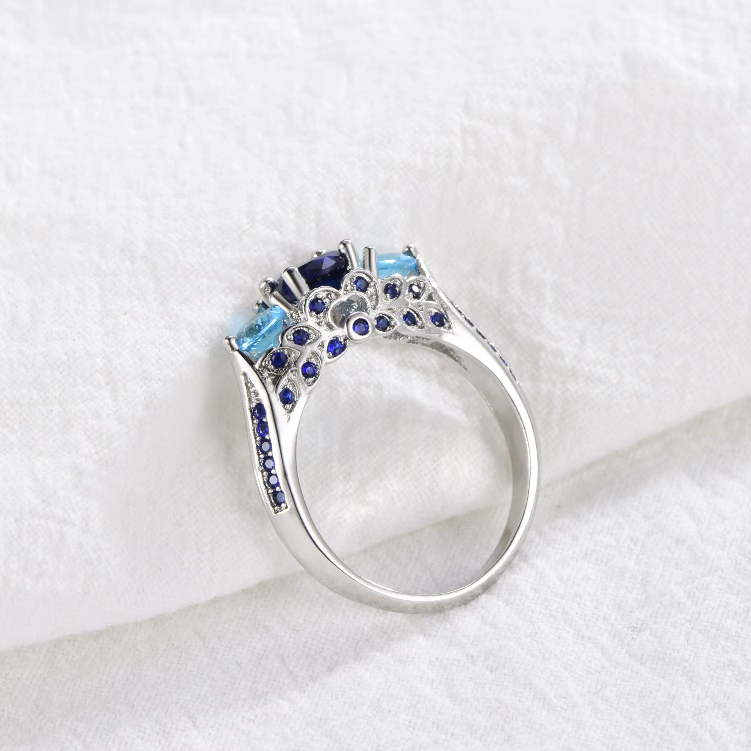 Bijoux pour femmes, bague en argent 925 sertie de cristaux bleus et de diamants, design créatif et luxueux, très vendue
