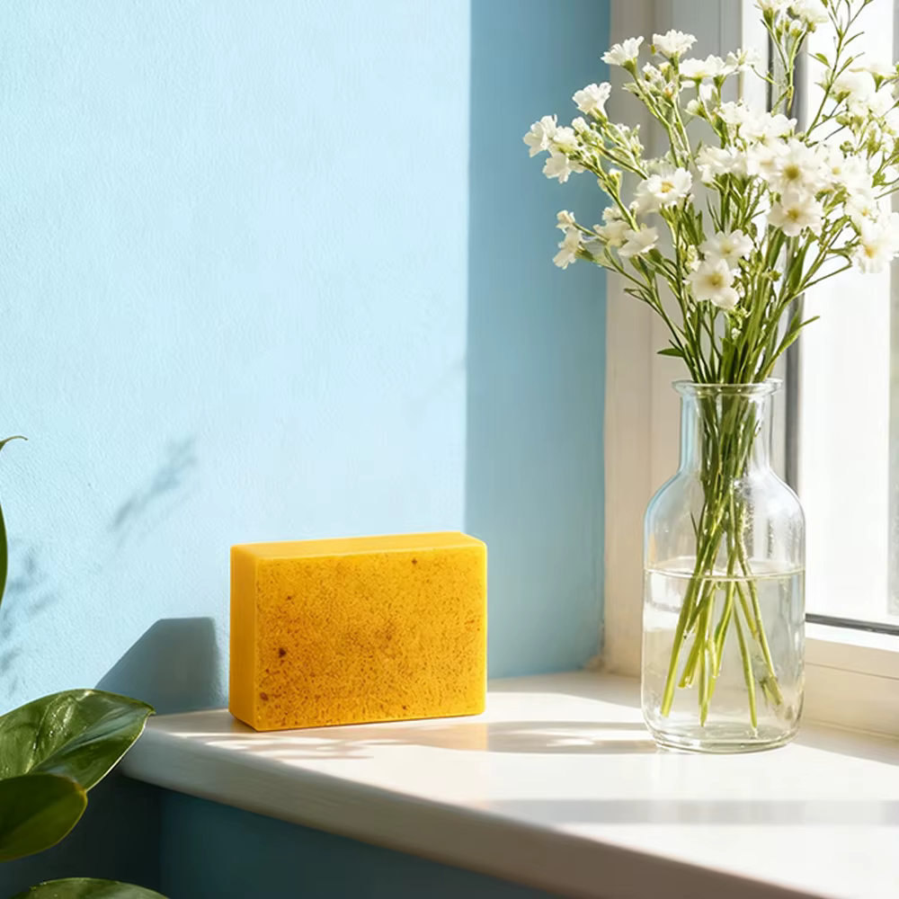 Savon à l'huile essentielle pour éliminer et blanchir l'acné au curcuma
