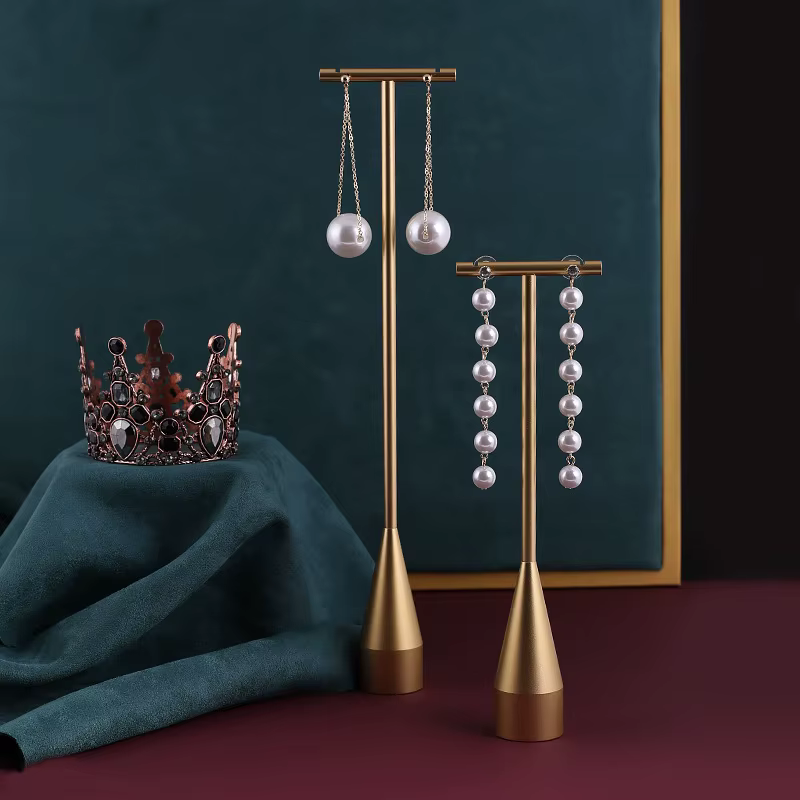 Porte-anneau à main en métal doré, tour de bijoux, boucles d'oreilles, barre en T, présentoir suspendu, clous d'oreilles, organisateur de rangement, support à trous