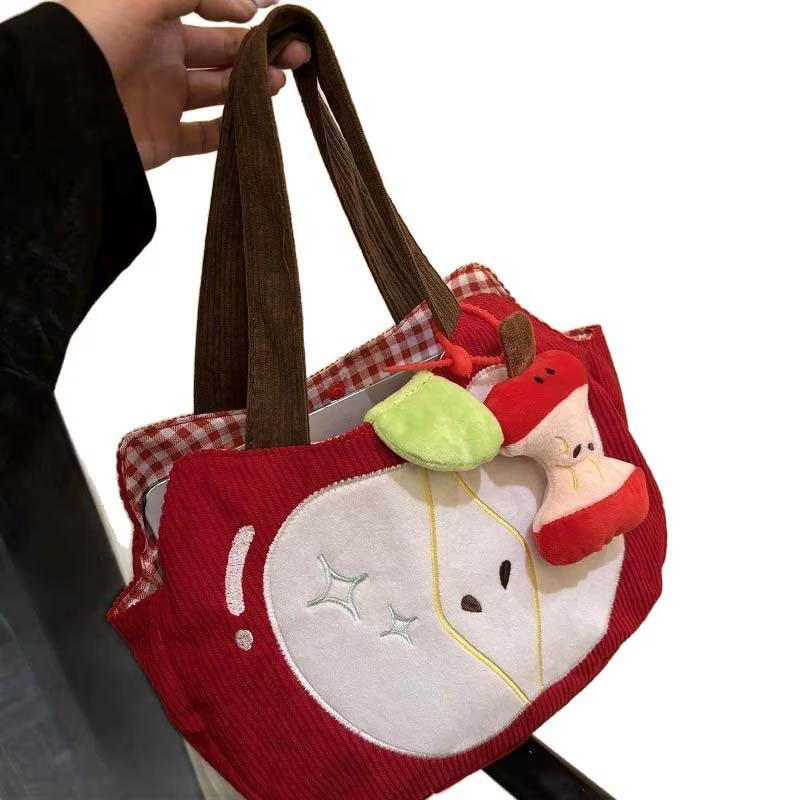 Sac à main pomme rouge créatif et mignon en velours côtelé, sac à bandoulière élégant en toile pour les sorties avec pendentif pomme, sac à bandoulière décontracté et polyvalent