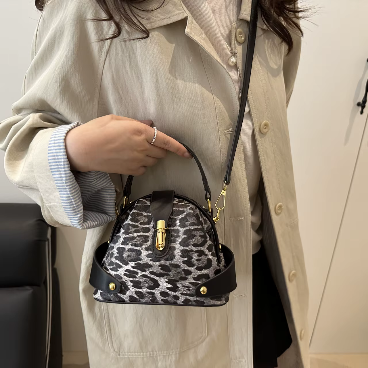 Sac femme haut de gamme 2025 nouveau sac à coque design sac à main et sac à main Versaile Mini petit sac à bandoulière pochette pour femme