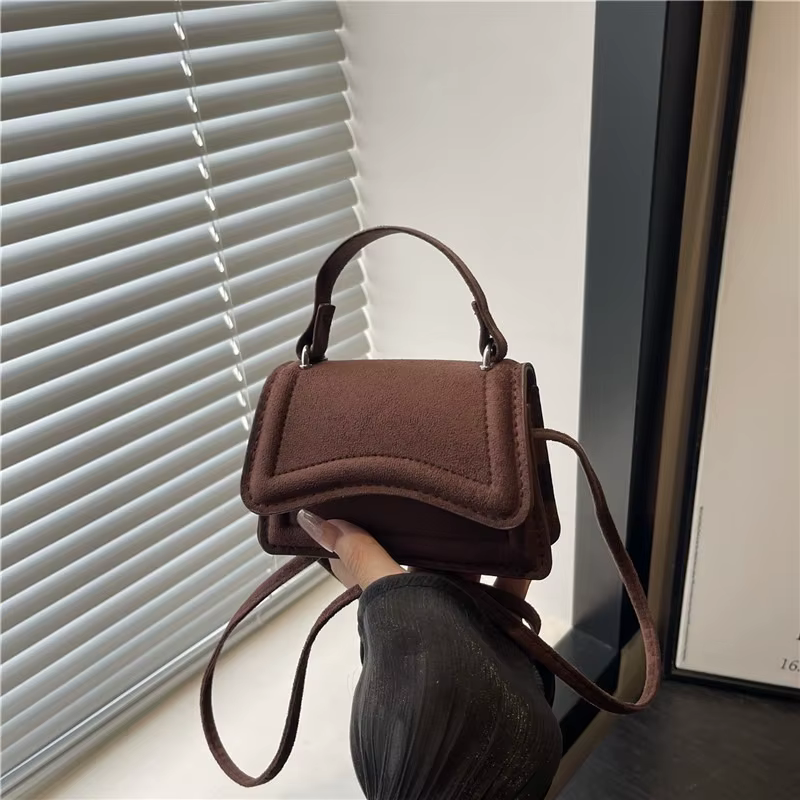 Mode Mini sac à bandoulière pour femmes de haute qualité sac à bandoulière pour femmes couleur unie Simple sac à main décontracté automne hiver nouveau