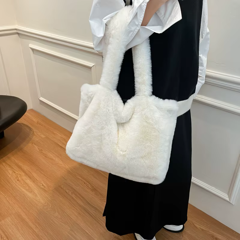 Velours couleur unie moraillon concis fourre-tout décontracté 2025 hiver doux Simple sacs de haute qualité Durable polyvalent déplacements sacs à bandoulière