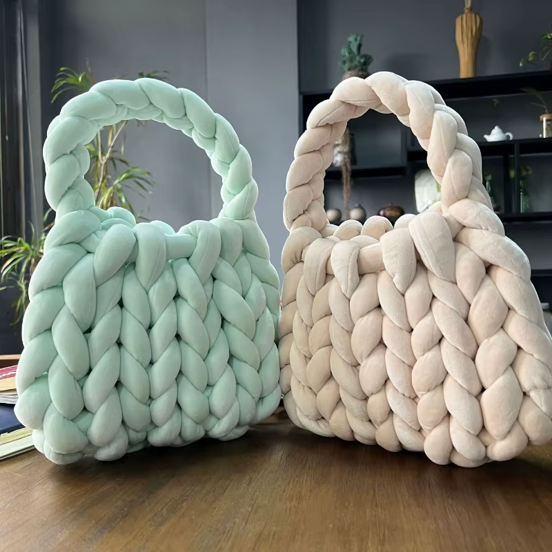 Nouveau sac en velours bricolage sac tissé à la main cristal velours noyau filé fil tissé sac à main Mailman velours sac à main nouveau