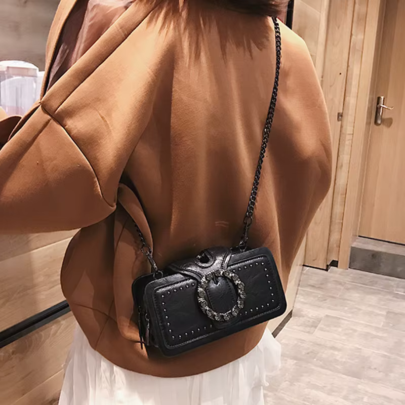 Sacs à main de luxe pour femmes sacs à bandoulière diamants de luxe sac carré Vintage fourre-tout décontracté marque sac à main en cuir PU dames sac