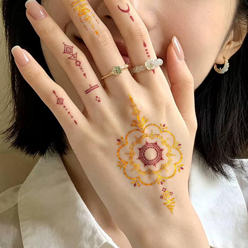 Tatouages temporaires au henné avec feuille d'or, longue durée, imperméables et respectueux de la peau, nouvelle technologie, mariages, pour femmes, bras, jambes.