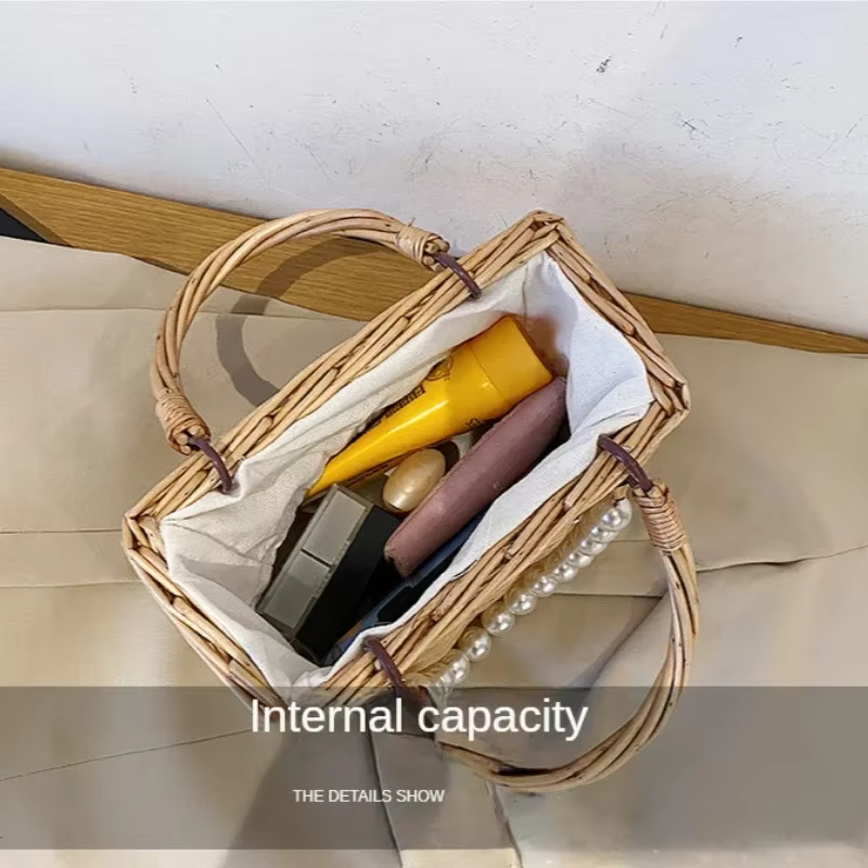 Sacs en paille pour femmes, sacs à main carrés, sacs à bandoulière en rotin d'été, sacs fourre-tout petits tricotés à la main, nouvelle mode femme 2025