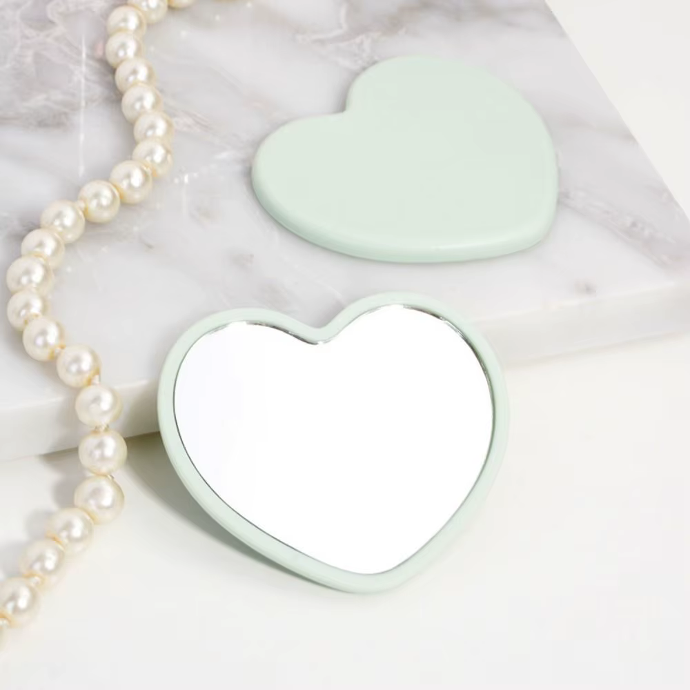 Miroir moderne simple face en forme de coeur, petit miroir à main haute définition, miroir de maquillage de beauté pour femme
