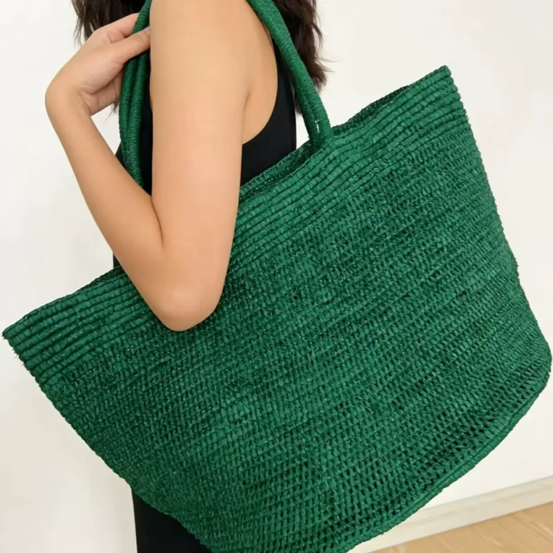 Sac à main en rotin fait main, nouveau style, sac bandoulière polyvalent grande capacité pour femme, style décontracté et professionnel, à porter sous le bras