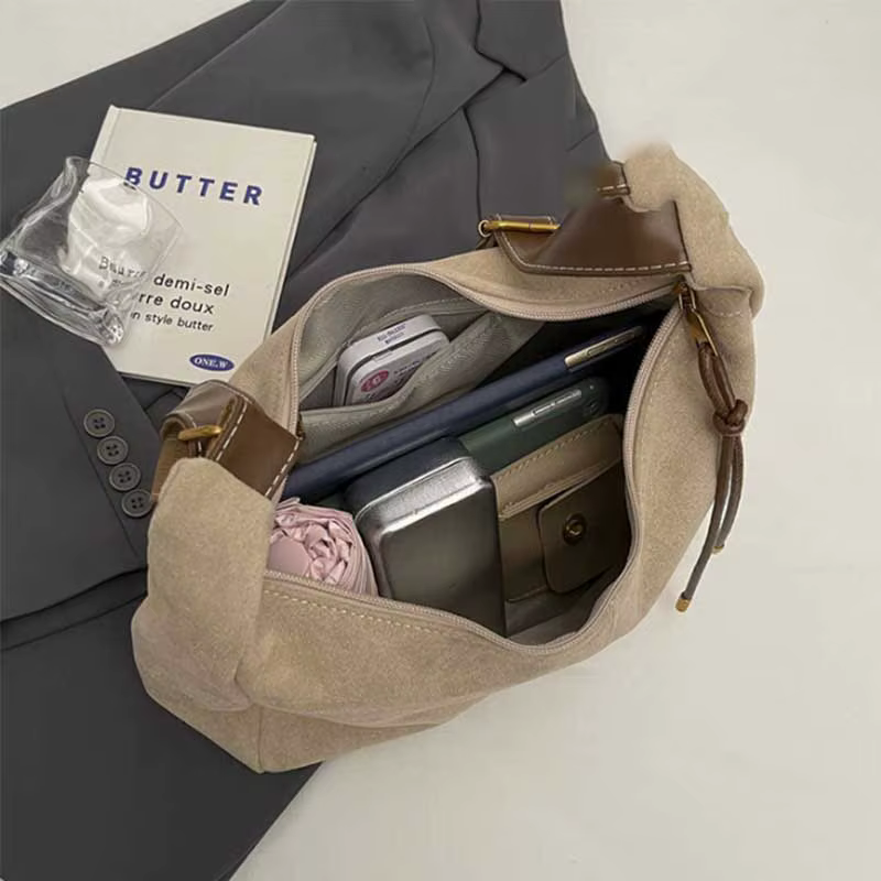 Nouveaux sacs à main pour femmes, tendance rétro, grande capacité, sac à bandoulière en cuir PU, sac à main polyvalent pour l'automne et l'hiver, sac à main pour les trajets quotidiens