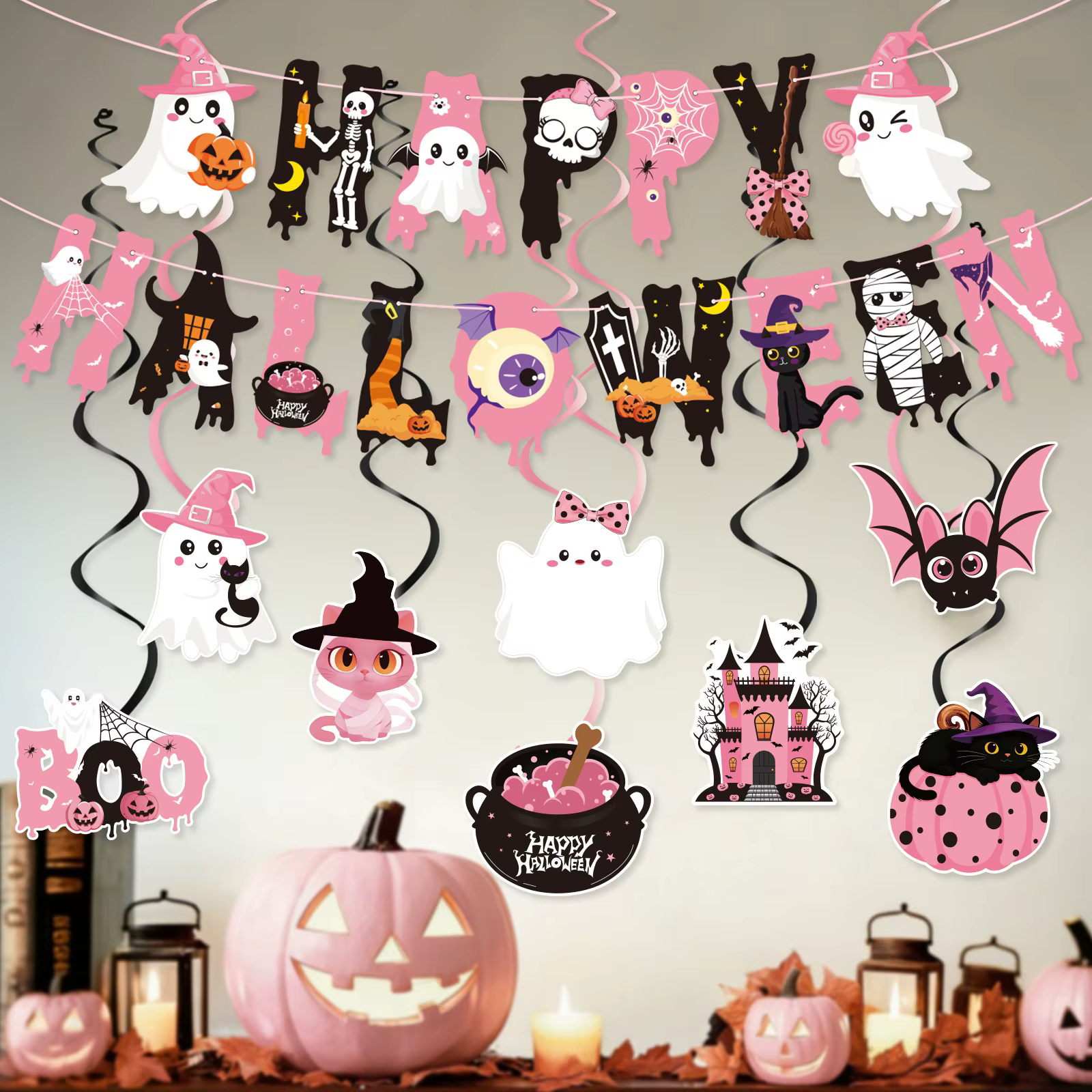 Joyeux Halloween : Décoration de maison sur le thème rose d'Halloween, arrangement de pendentifs spirale fantôme et sorcière, décoration d'Halloween et de Noël