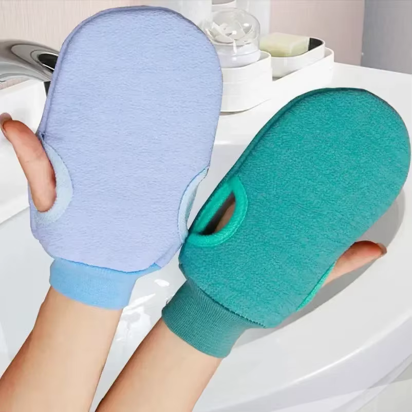 Gants exfoliants pour le corps