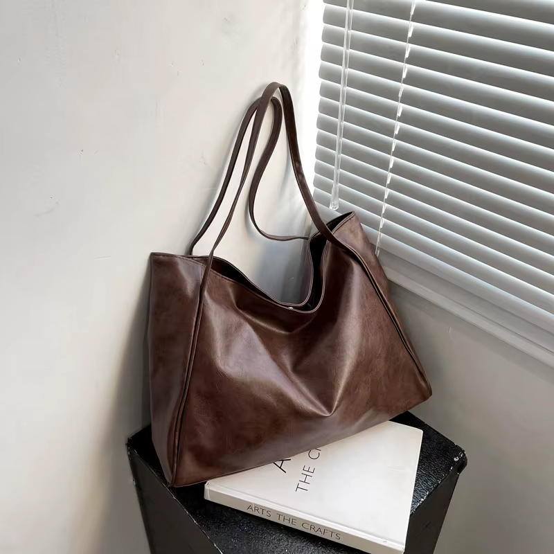 Sac fourre-tout pour femme, pochette sous le bras tendance, grande capacité, sac à bandoulière en cuir PU souple, sac rétro à porter en travers du corps, sacs seau décontractés et portables