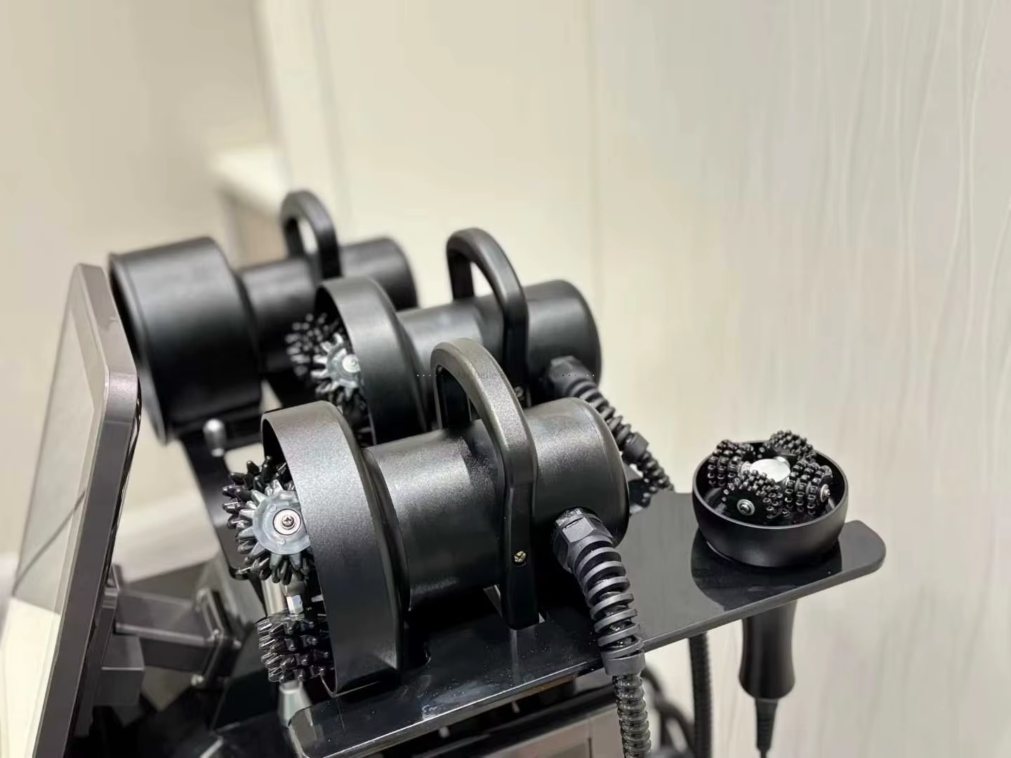 Nouveauté : Machine de massage corporel russe avec 4 têtes