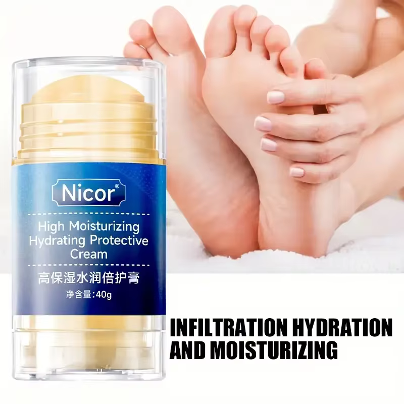 Crème hydratante et hydratante pour les pieds pour peaux sèches