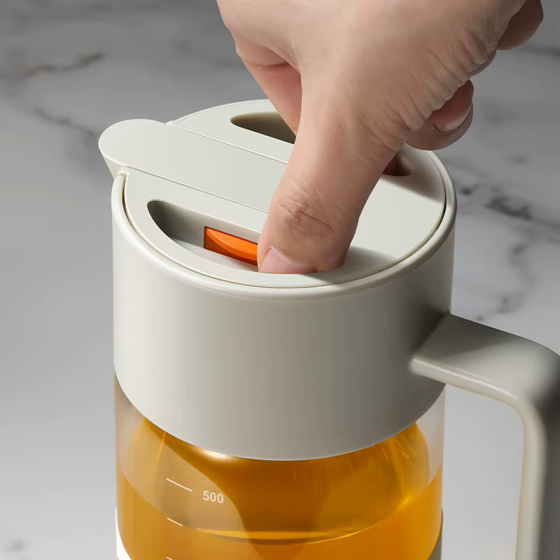 Pulvérisateur d'huile pour la cuisine, distributeur d'huile d'olive avancé, bouteille de 550 ml en verre, pulvérisateur d'huile d'olive 2 en 1, pulvérisation uniforme avec contrôle de la portion