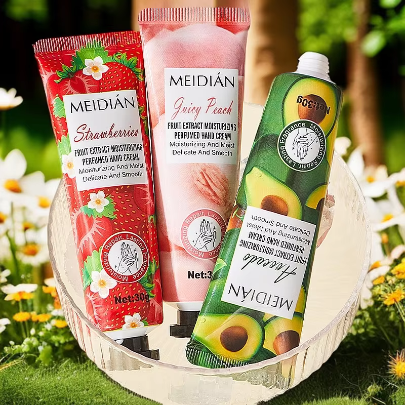 Coffret de cinq crèmes pour les mains parfumées aux fruits