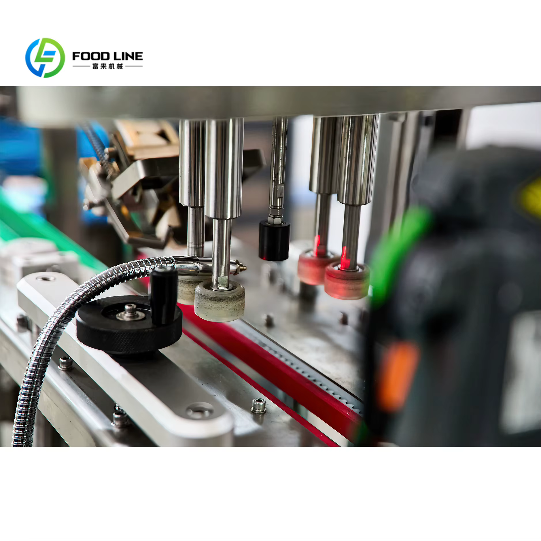 Machine de remplissage automatique de lubrifiant de haute qualité personnalisable, ligne de remplissage d'huile de lubrification, machine de remplissage d'huile moteur avec suivi