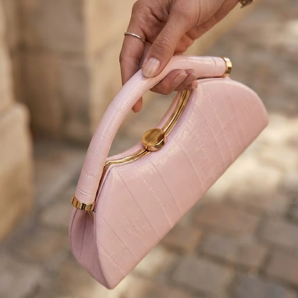 Sacs de soirée demi-lune pour femmes, sacs à main tendance en cuir PU, sacs boîte, NOUVEAU, pochette de mariage, sacs à clip pour femmes, NOUVEAU
