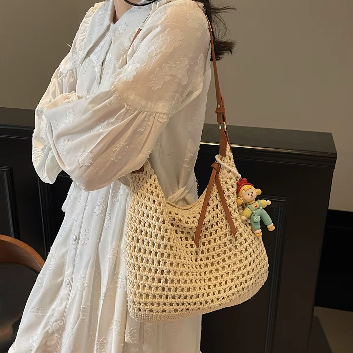 Sac de voyage tissé à la main sac de paille de grande capacité femme 2025 nouveau sac à bandoulière de plage sac fourre-tout d'été bord de mer jouer voyage vêtements de travail pour travailler à l'éco