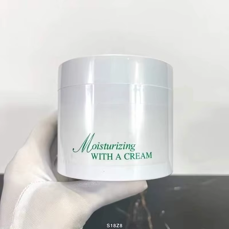 Kits d'outils de maquillage hydratants avec une crème