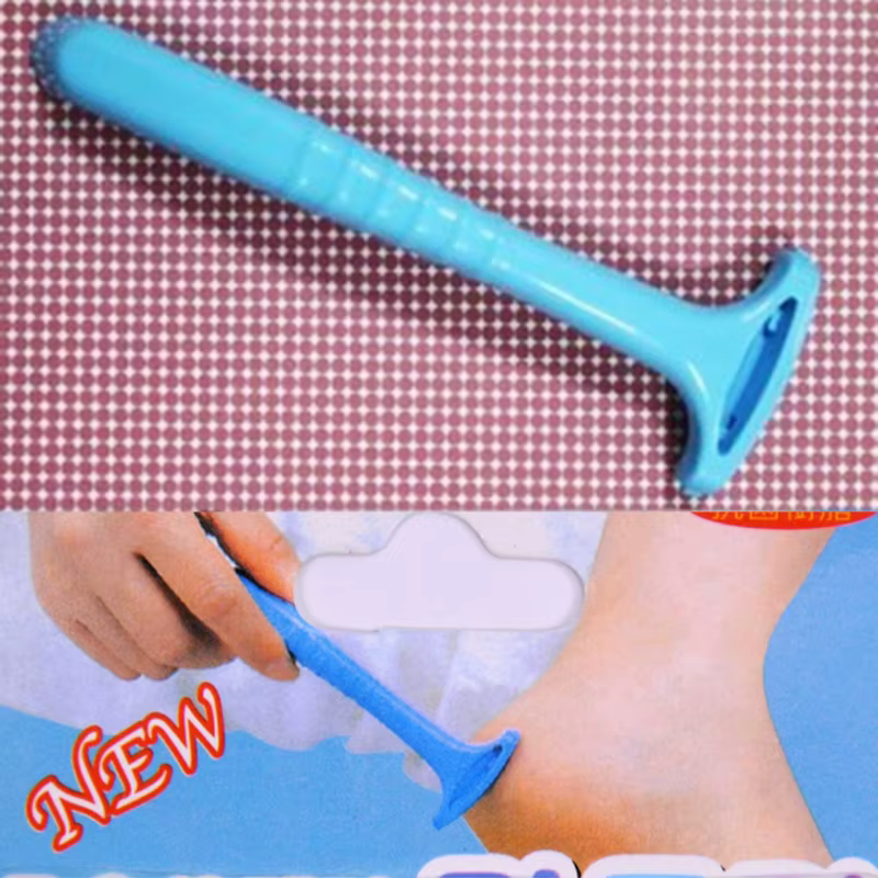 Rasoir à main pour les pieds en métal et plastique