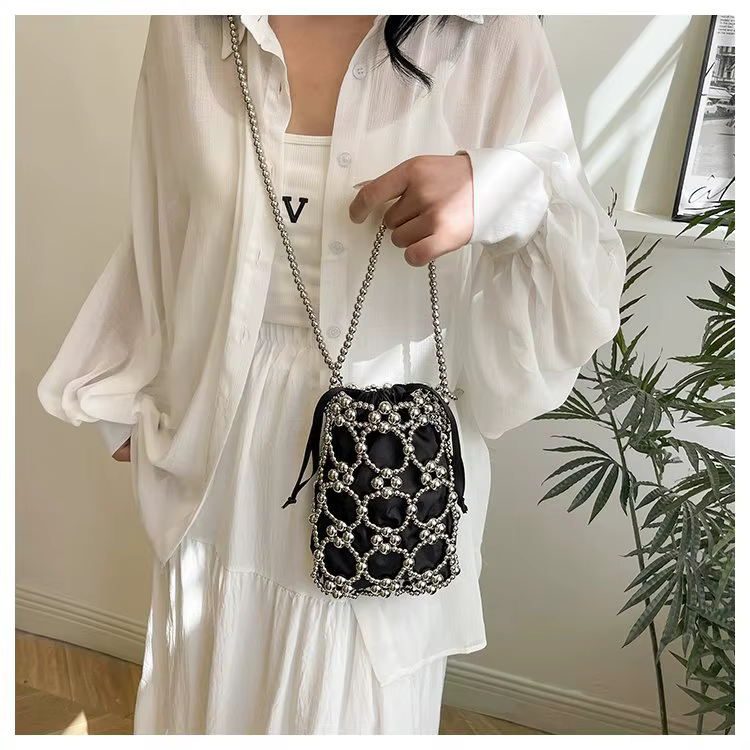 Sac à main chic pour femme avec perles, sac bandoulière, style frais et élégant, nouvelle collection printemps-été, pochette tendance