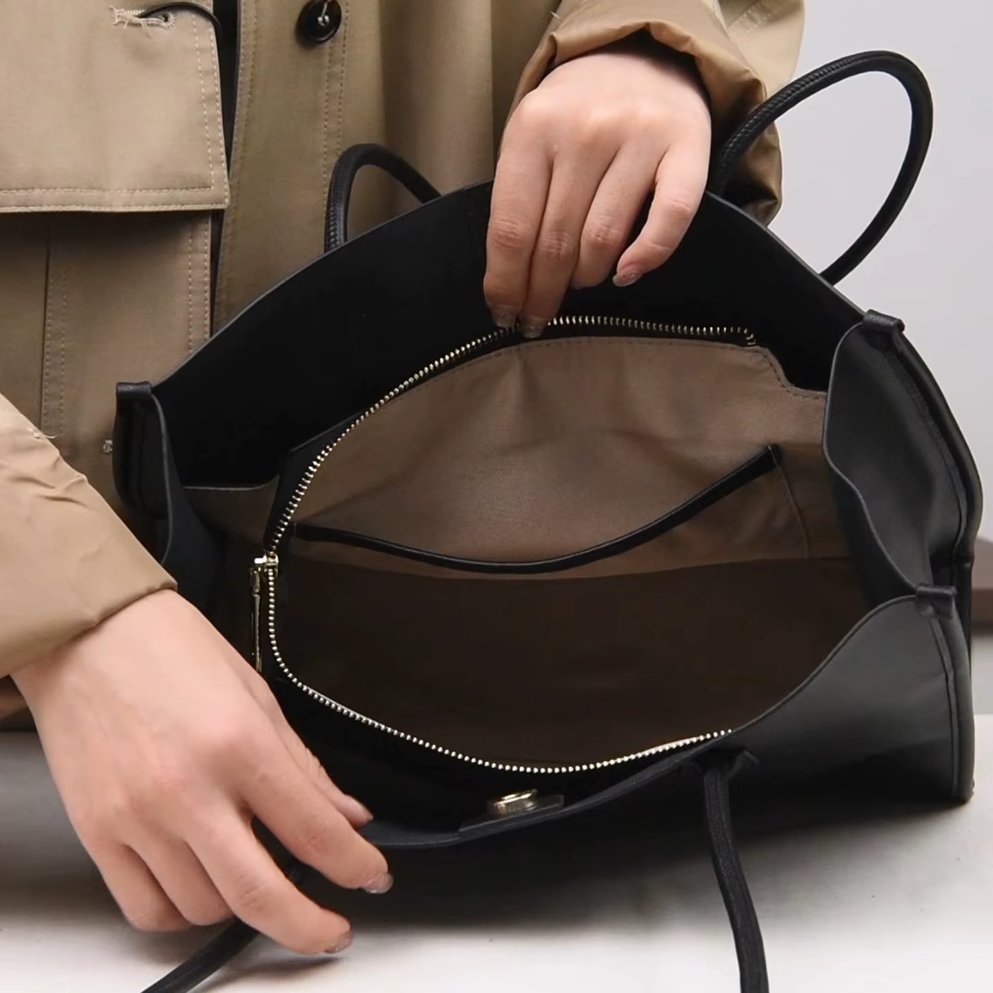 Sac à main en cuir véritable pour femme, sac bandoulière à poignée haute, sac fourre-tout haut de gamme grande capacité pour femme