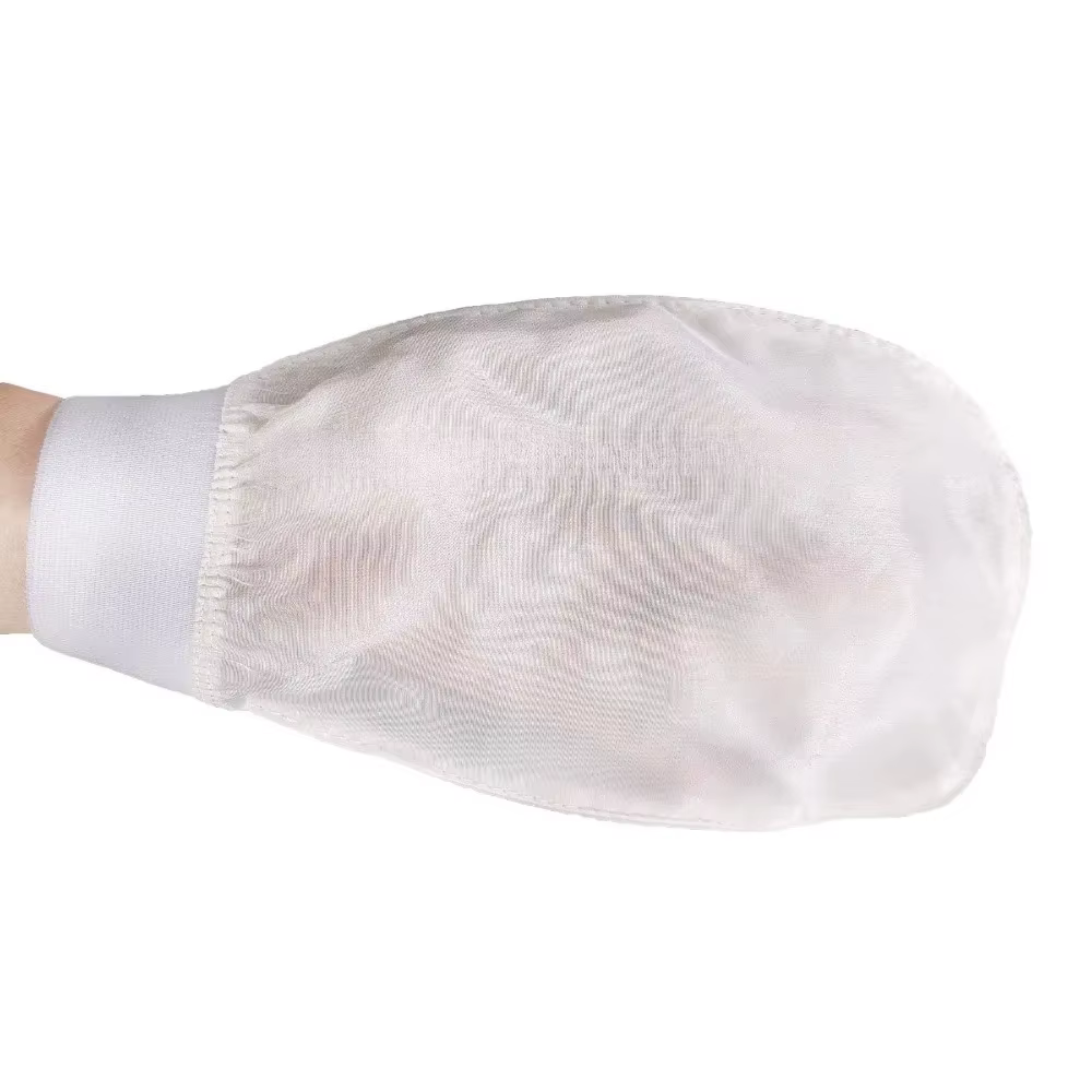 Gant de lavage exfoliant en soie pour le visage